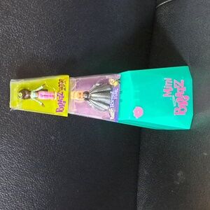 Mini Bratz Series 3 Formal Funk Felicia & Cloe